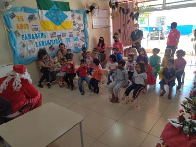 NÃºcleo Feminino Coprossel e CEMEI Sementinha do Saber levam alegria no Natal das CrianÃ§as da Escola